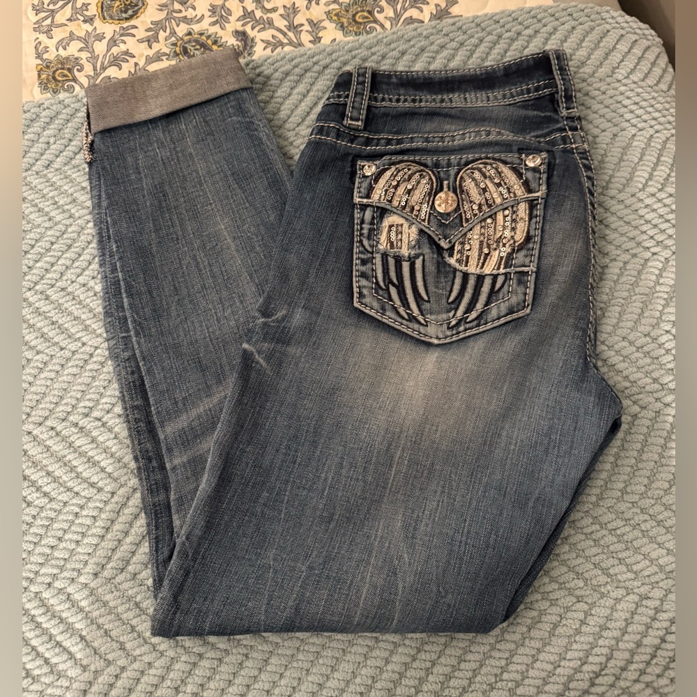 Miss Me Signature Skinny Jeans with Embellished Wings 28 X 30